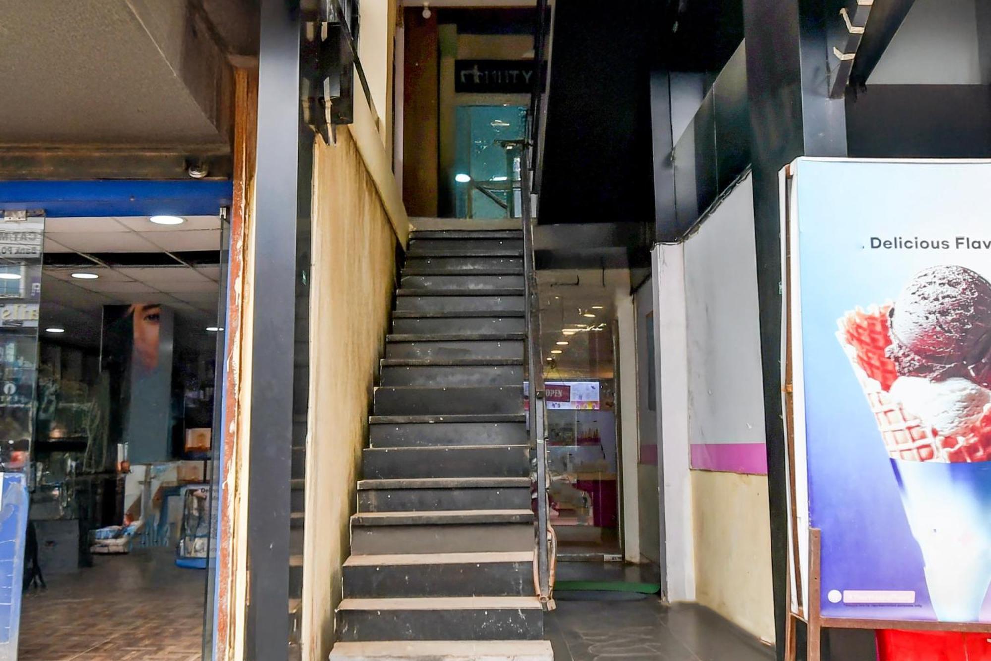 Super Hotel O Pra Guest House Bhubaneswar Dış mekan fotoğraf